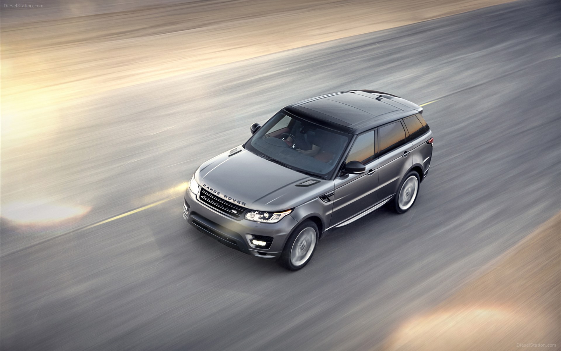 Range Rover Sport 2014 Wallpaper